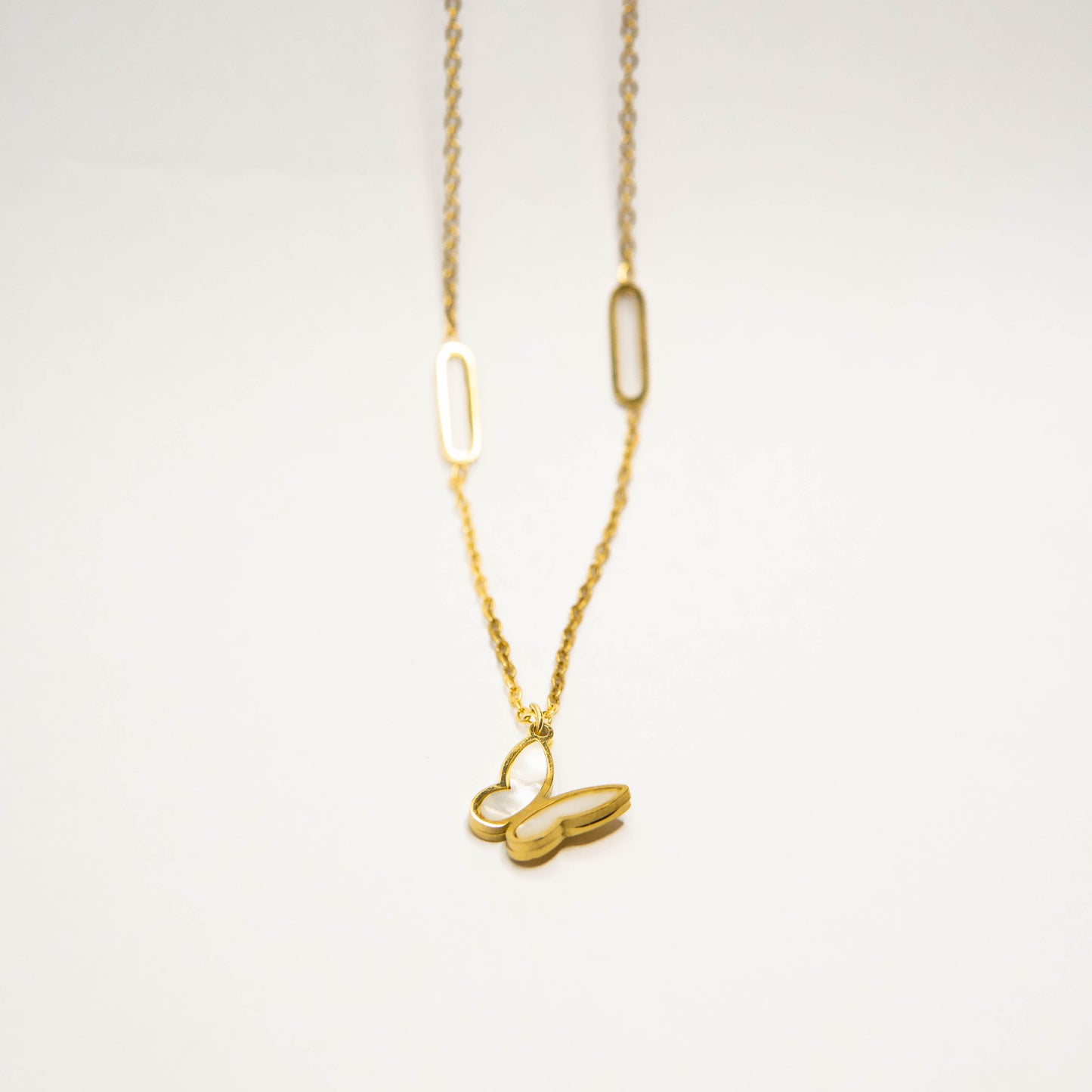 Elara – Butterfly Pendant Necklace