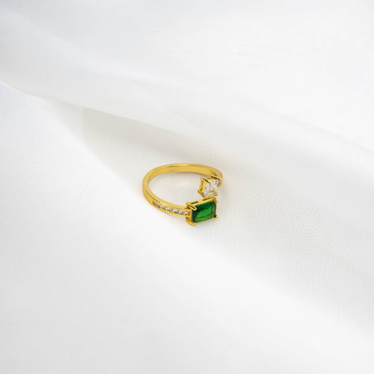 Verda – Green Stone Statement Ring