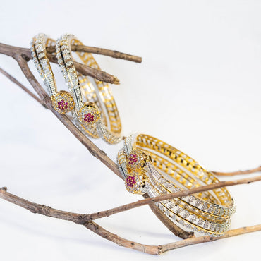 Golden Twist Bangle set (4 Pcs)