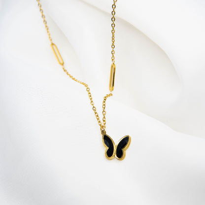 Elara – Butterfly Pendant Necklace