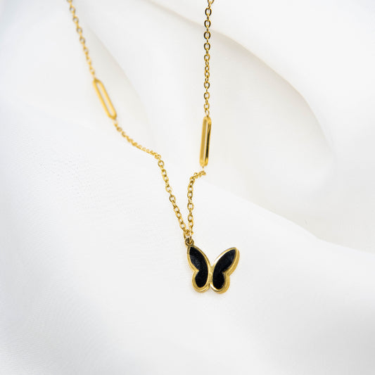 Elara – Butterfly Pendant Necklace